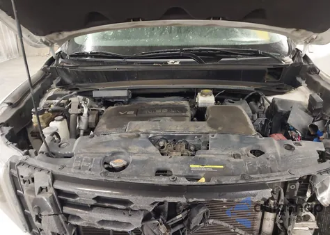 2018 Nissan Pathfinder Sl из США, поврежденный, VIN 5N1DR2MM4JC668699